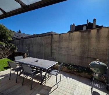 Marvejols Apartment | Bleu d'Aubrac Climatisé