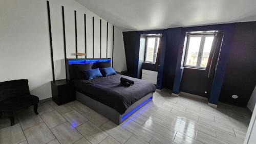 Drancy Apartment | Blue Duplex Proche Paris & Stade De France