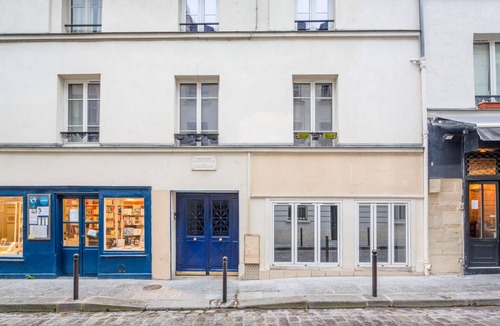 5th Arrondissement Apartment | Blueground | Panthéon, intercom, nr Sorbonne