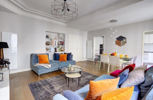 8th Arrondissement Apartment | BnBNova - Arc de Triomphe & Théâtre Marigny