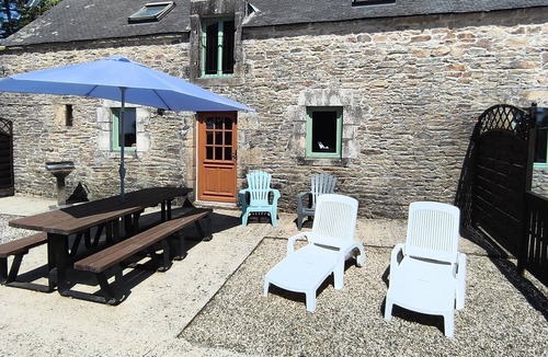 Camors Cottage | Bramble Cottage, Sleeps 6 With Shared Heated Pool In Beautiful Rural Setting