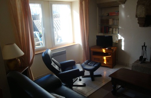 Plouharnel House | Breton house located in an authentic Breton seaside village