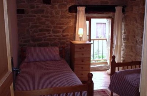 Saint-Goueno Cottage | Breton stone cottage built in 1605