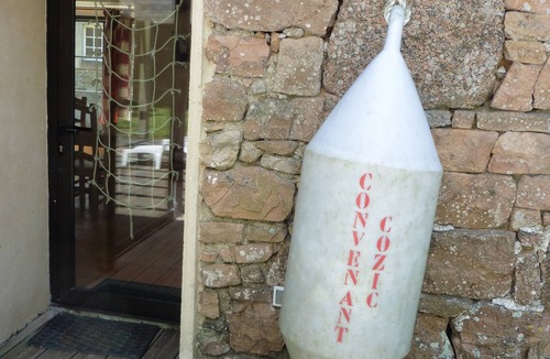 Tregastel House | Breton stone house in Trégastel on the Pink Granite Coast