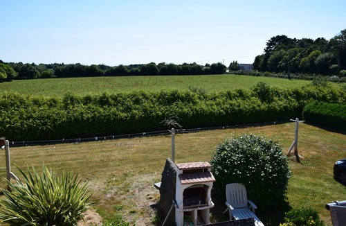 Saint-Evarzec Apartment | Bright apartment in the countryside, 10 minutes from the beaches