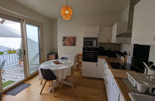 Montargis Apartment | Bright apartment in central Montargis with canal view