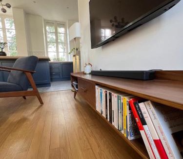 Bayeux Apartment | Bright Apt 70m2 in Bayeux historic center