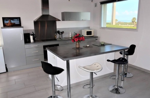 Cleder House | Brise Marine by Interhome