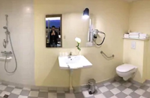 Mormant-sur-Vernisson Hotel | Brit Hotel Montargis
