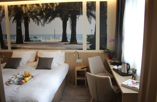 Mormant-sur-Vernisson Hotel | Brit Hotel Montargis