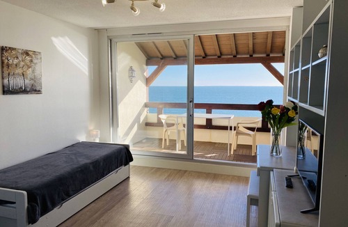Carnac Apartment | BRITANNIA - Studio sea view, holiday rental in Carnac - U95