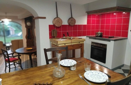 Ceret House | Ca la Catherine - CERET