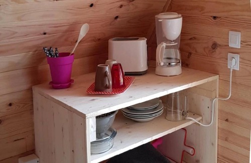Loudeac Cabin | Cabane 3 étoiles - Piscine - ccbaica