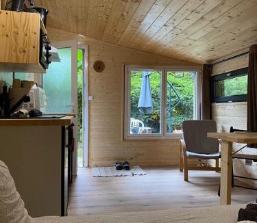 Saint-Vincent-de-Paul Ski Chalet | cabane