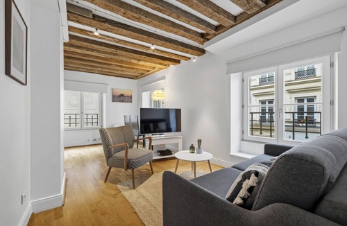 Saint-Merri Apartment | Cactus, 1BR/1BA, 5 people