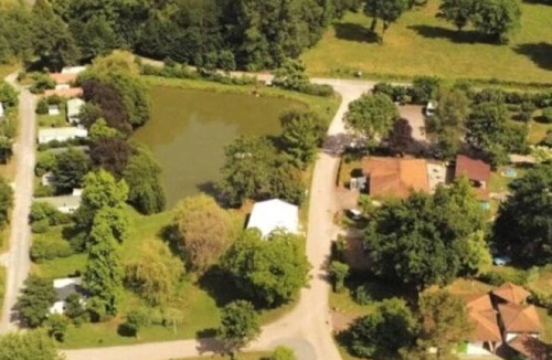 Thiviers House | Camping 3 étoiles - Piscine - ccbgdci
