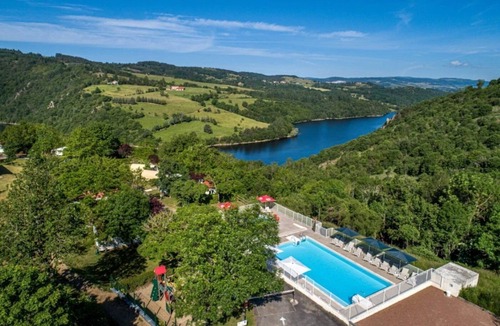 Cordelle House | Camping 4 étoiles - Piscine - ccbgead