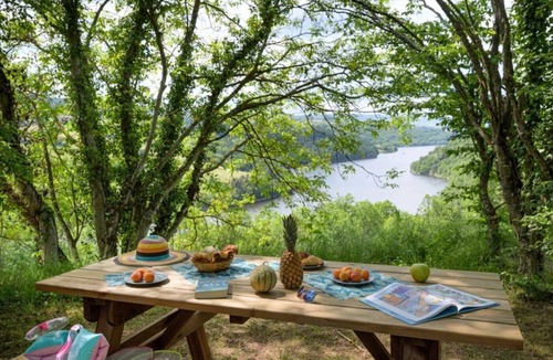 Cordelle House | Camping 4 étoiles - Piscine - ccbgead