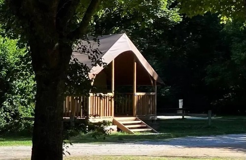 Paray-le-Monial House | Camping Au Bon Lieu * - Mobile Home CAPUCINE - 2 bedrooms for 6 people