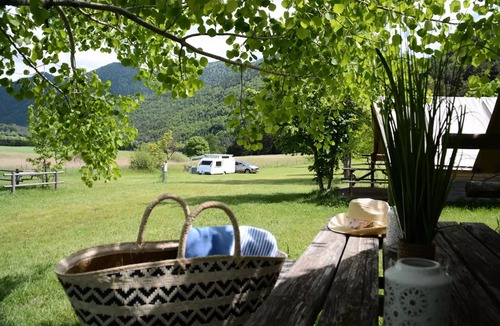 Lus-la-Croix-Haute House | Camping Champ la Chèvre* - Edelweiss cabin (without toilets) 4 people
