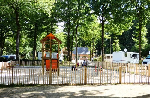 Sille-le-Guillaume House | Camping de la Forêt* - Slow Lodge 3 rooms 5 people without toilets