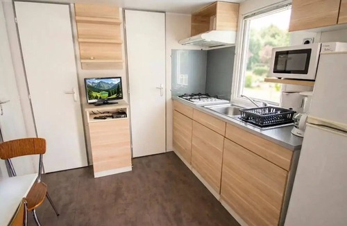 Saint-Honore-les-Bains House | Camping des Bains * - Mobile home 3 bedrooms 4 to 6 people - 4 pers. included in the tariff