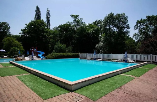 Saint-Honore-les-Bains House | Camping des Bains * - Mobile home 3 bedrooms 4 to 6 people - 4 pers. included in the tariff