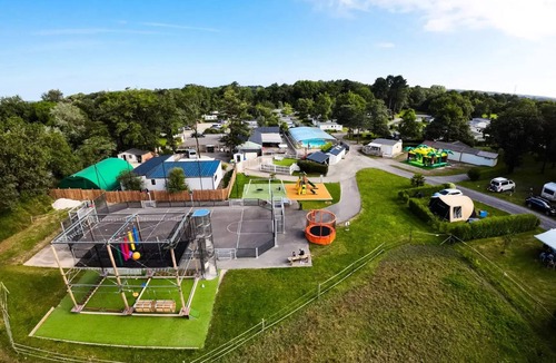 Pont-Scorff House | Camping Entre Terre et Mer * - Eco mobile home (3 bedrooms) 6 people