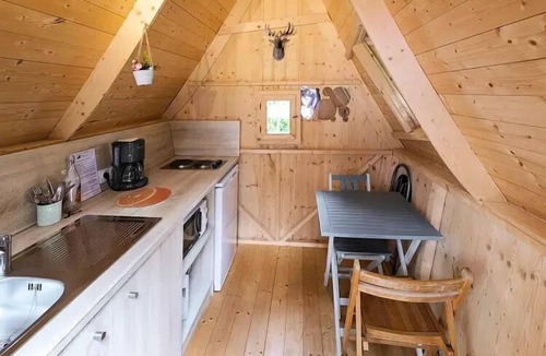 Pont-Scorff Cabin | Camping Entre Terre et Mer * - Goutte d'ô cabin 2 people