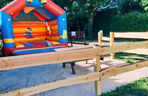 Saint-Laurent-en-Beaumont House | Camping Belvédère de l'Obiou