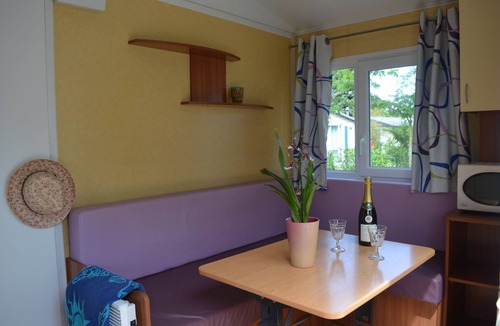 Argeles-sur-Mer RV Rental | Camping la Pinède Enchantée