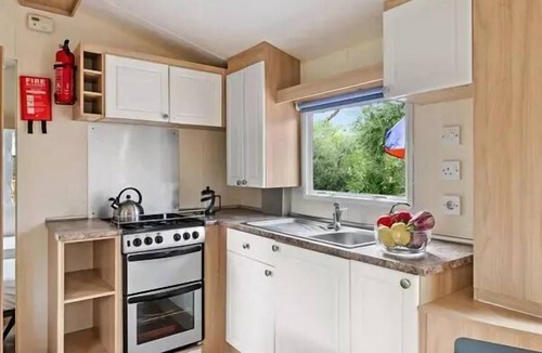 Guerard House | Camping Le Chêne Gris* - Classic 3-room mobile home for 4/6 people with air conditioning