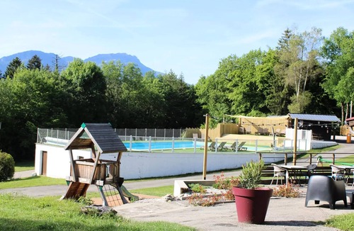Miribel-les-Echelles House | Camping Le Balcon de Chartreuse* - Mobile Home Violette 3 rooms 4 people