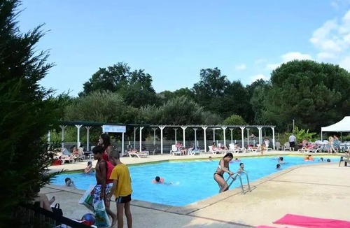 Saint-Paul-les-Dax House | Camping les Pins du Soleil* - Mobile home 3 rooms 4 people with air conditioning - TV