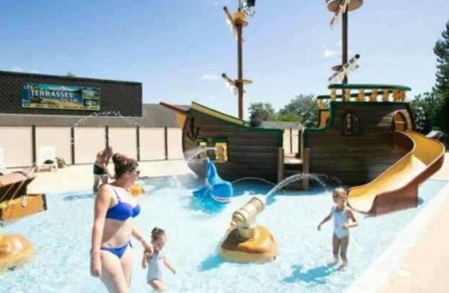 Pont-de-Salars RV Rental | Camping Les Terrasses du Lac - Aveyron