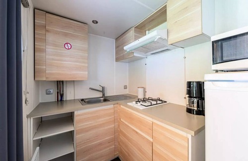 Saint-Paul-en-Born House | Camping maeva Escapades La Clairière * - Comfort Mobile Home 2 Rooms 2 People + TV