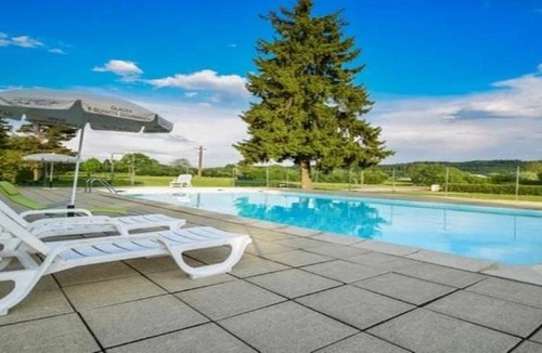 Levier Ski Chalet | Camping nature 3 étoiles - au coeur des montagnes du Jura