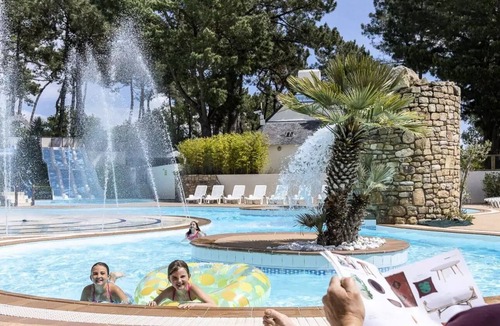Crach House | Camping Romanée Le Fort Espagnol * - Comfort mobile home 4 rooms 6 people