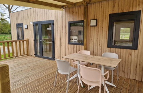 Pontivy Apartment | Camping VVF Le Kerostin