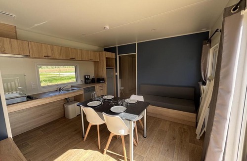 Pontivy Apartment | Camping VVF Le Kerostin