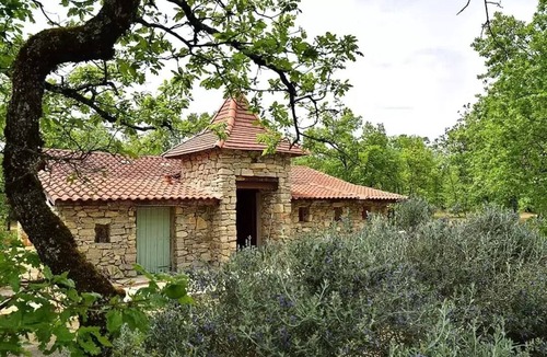 Saint-Antonin Noble Val Villa | Campsite Les 3 Cantons* - Private domain La Tannerie - swimming pool for 11 people