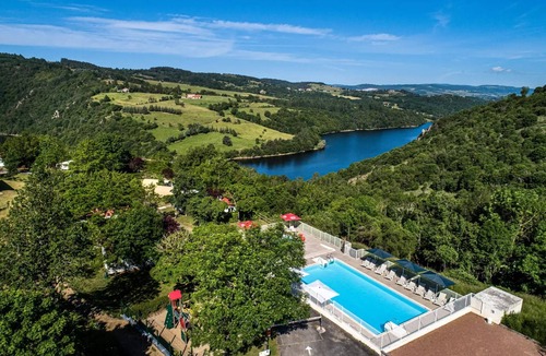 Cordelle House | Campsite Flower de Mars* - Coco Sweet Standard 3 rooms 4 people Without Sanitary
