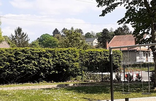 Argenton-sur-Creuse House | Campsite Les Chambons * - Mobil-Home Classic (2 bedrooms) 5 people
