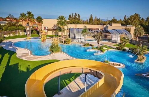 Torreilles-Plage House | Campsite Les Dunes* - Mobile home Comfort 4 rooms 6 people air-conditioned