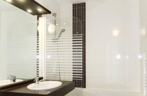Sables-d'Or-les-Pins Apartment | Cap Green 25A by Interhome