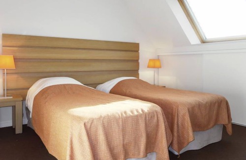 Sables-d'Or-les-Pins Apartment | Cap Green 36X by Interhome