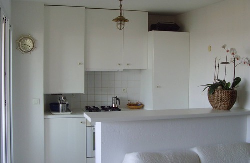 Arcachon Apartment | CaraÏbes* apartment with south-facing terrace overlooking the Arcachon basin