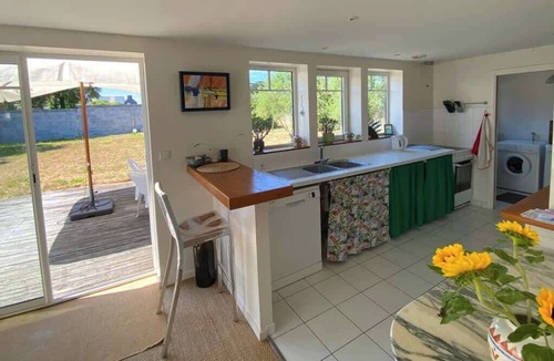 Carantec House | Carantec family home with garden for 6
