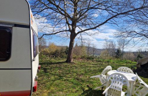 Larochemillay Other | Caravan Lara Camping La Foret du Morvan