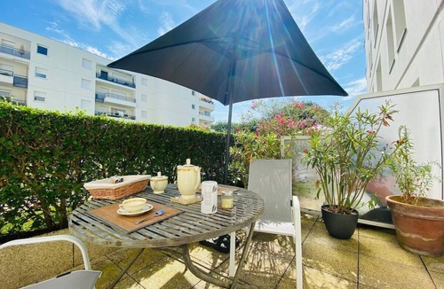 Downtown Angers Apartment | Casa Cœur de Maine - Standing - Double Terrace